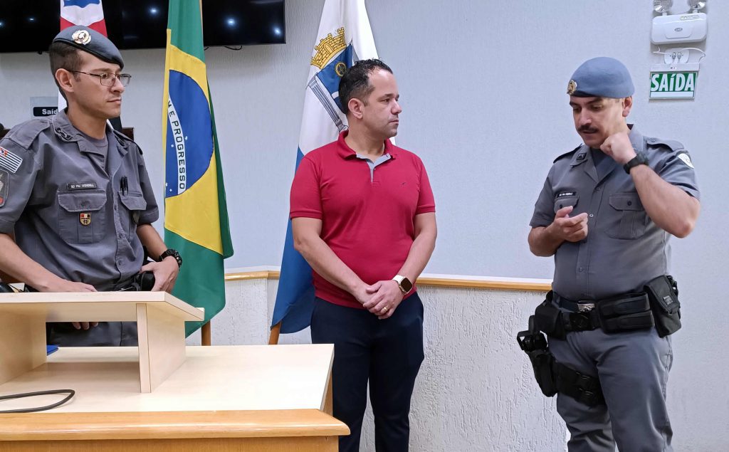 Soldado PM Wendell, Vereador Denis Caporal e Soldado PM Mateus de Jesus Ferraz 